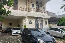 Siap Huni Rumah Mewah 23 Kamar di Kebayoran Baru Dekat ke Mana Pun Siap Huni Rumah Mewah 23 Kamar di Kebayoran Baru Dekat ke Mana Pun