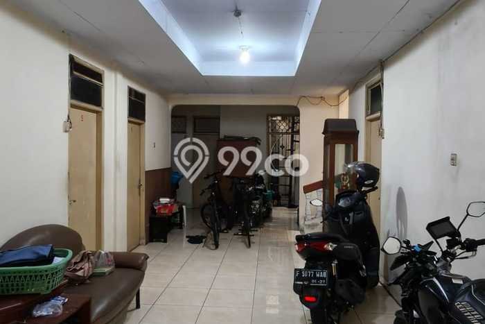 Kost Dijual Lokasi BSD, Tangerang Selatan, 10 KT, 4 KM, 225m2 Kost Dijual Lokasi BSD, Tangerang Selatan, 10 KT, 4 KM, 225m2