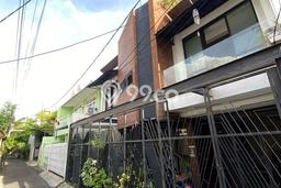 Dijual Rumah Mewah Exclusive di Tebet, Jakarta Selatan Dijual Rumah Mewah Exclusive di Tebet, Jakarta Selatan