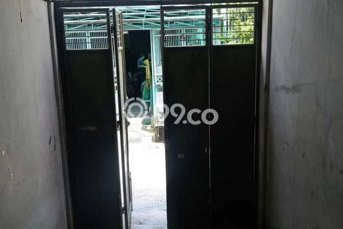 Ruko untuk Disewa di Pusat Jakarta Barat Luas Bangunan 157m2 Ruko untuk Disewa di Pusat Jakarta Barat Luas Bangunan 157m2