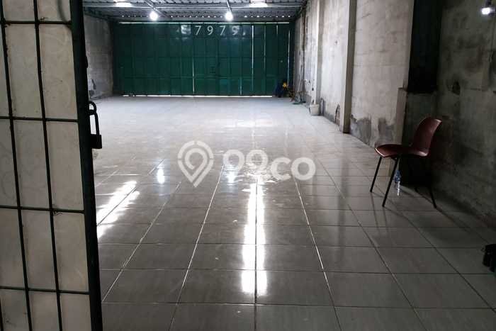 Unit Komersial Disewakan di Tangerang Kota di Area Ramai & Strategis Unit Komersial Disewakan di Tangerang Kota di Area Ramai & Strategis