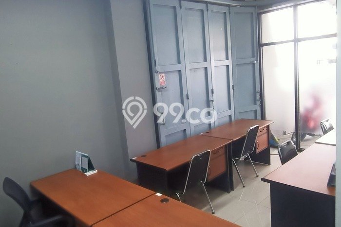 Kantor Komersial Disewakan di Astanaanyar Bandung Luas 12m2 Kantor Komersial Disewakan di Astanaanyar Bandung Luas 12m2