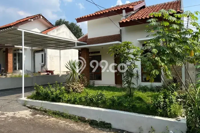 Dijual Rumah Strategis Bagus Punya 3 KT di Sawangan Depok SHM Dijual Rumah Strategis Bagus Punya 3 KT di Sawangan Depok SHM