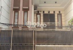 Siap Huni Rumah Mewah 4 Kamar di Pademangan Dekat ke Mana Pun Siap Huni Rumah Mewah 4 Kamar di Pademangan Dekat ke Mana Pun
