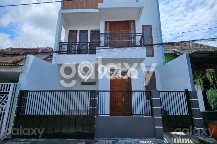 Jual Rumah Bagus Siap Huni LB 136m2 di Blimbing, Malang Jual Rumah Bagus Siap Huni LB 136m2 di Blimbing, Malang
