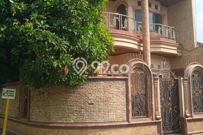 For Sale! Premium House LT 160m2 Desain Elegan di Buaran For Sale! Premium House LT 160m2 Desain Elegan di Buaran