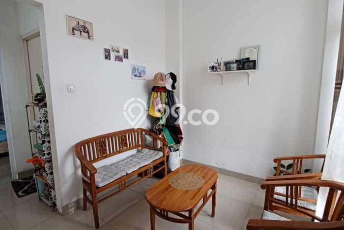 Jual Rumah Bagus Siap Huni LB 90m2 di BSD, Tangerang Selatan Jual Rumah Bagus Siap Huni LB 90m2 di BSD, Tangerang Selatan