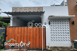 Rumah Strategis Modern Lb 84m2 di Ciputat, Tangerang Selatan Rumah Strategis Modern Lb 84m2 di Ciputat, Tangerang Selatan