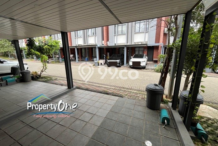 For Sale Hunian Rumah Nyaman 2 KT di BSD City, Tangerang For Sale Hunian Rumah Nyaman 2 KT di BSD City, Tangerang
