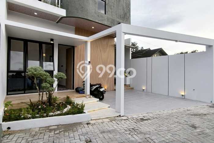 Dijual Cepat Rumah Bagus Siap Huni LB 104m2 di Mlati, Sleman Dijual Cepat Rumah Bagus Siap Huni LB 104m2 di Mlati, Sleman
