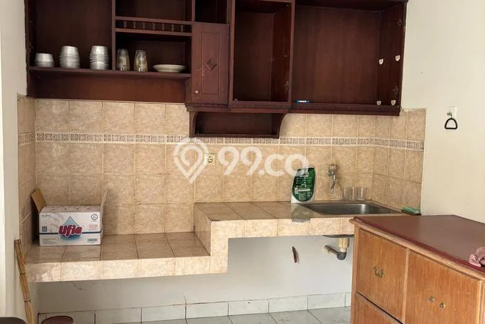 Rumah Luas Asri 3 KT Siap Huni di Legenda Wisata Jakarta Timur Rumah Luas Asri 3 KT Siap Huni di Legenda Wisata Jakarta Timur