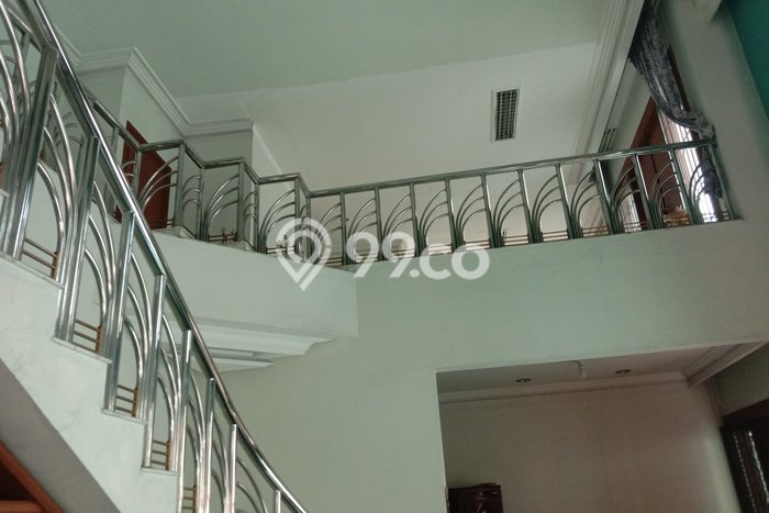 Ready to Use! Luxury House LT 372m2 Desain Modern di Cideng Ready to Use! Luxury House LT 372m2 Desain Modern di Cideng