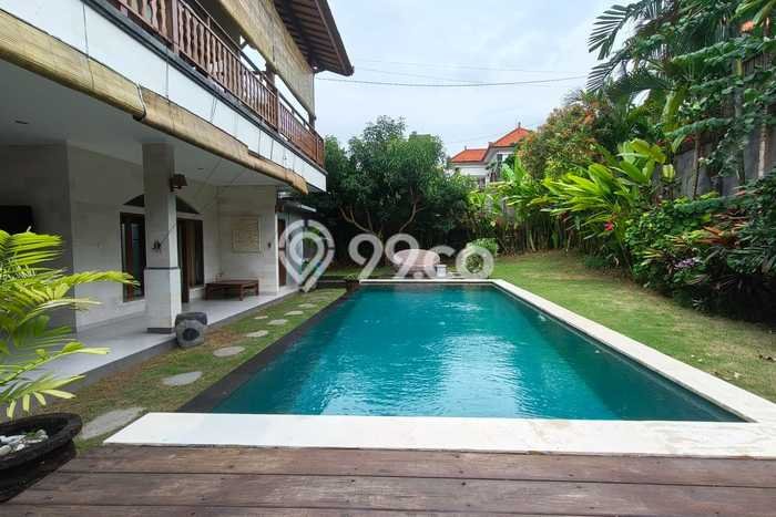 SEWA TERBAIK! Vila Kawasan , Luas 0m2m², Akses ke Fasilitas Umum SEWA TERBAIK! Vila Kawasan , Luas 0m2m², Akses ke Fasilitas Umum