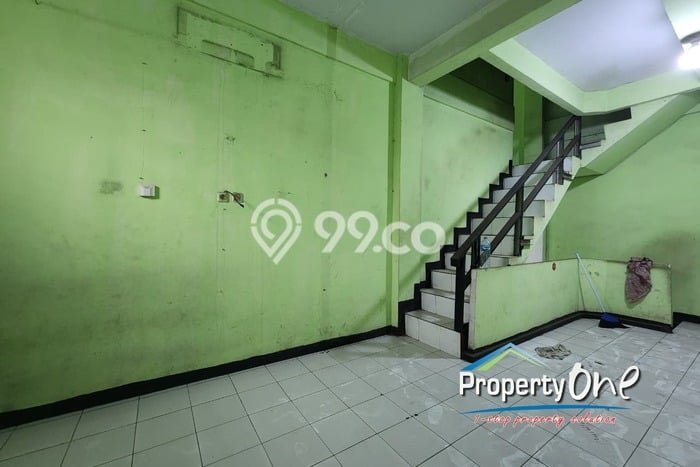 Ruko Usaha Dijual di Serpong Tangerang Selatan LT 221m2 & LB 192m2 Ruko Usaha Dijual di Serpong Tangerang Selatan LT 221m2 & LB 192m2