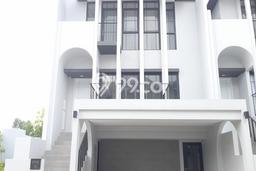 Hunian Eksklusif Siap Huni LT 96m2 di BSD, Tangerang Selatan Hunian Eksklusif Siap Huni LT 96m2 di BSD, Tangerang Selatan