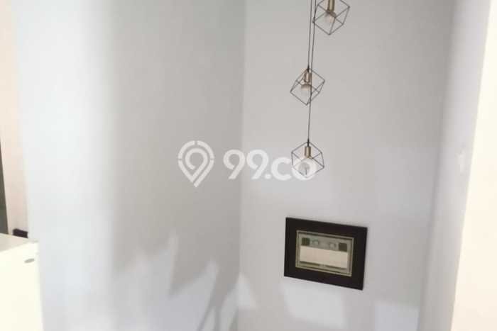 Rumah Strategis Minimalis Lb 160m2 di BSD, Tangerang Selatan Rumah Strategis Minimalis Lb 160m2 di BSD, Tangerang Selatan