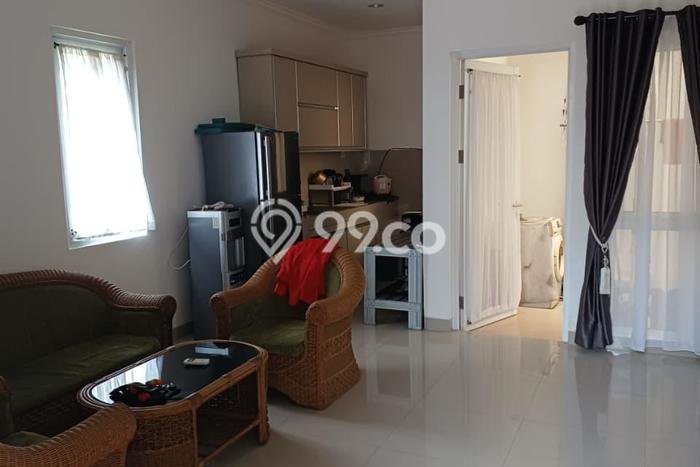 For Sale Rumah 3 Kamar Lokasi Strategis Nyaman dan Strategis di BSD For Sale Rumah 3 Kamar Lokasi Strategis Nyaman dan Strategis di BSD