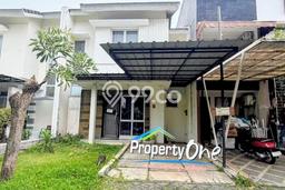 For Sale Rumah 2 Kamar Lokasi Ideal Bagus dan Strategis di BSD For Sale Rumah 2 Kamar Lokasi Ideal Bagus dan Strategis di BSD