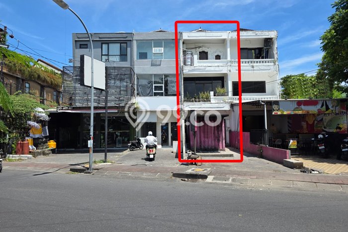 Ruko untuk Disewa di Pusat Badung Luas Bangunan 255m2 Ruko untuk Disewa di Pusat Badung Luas Bangunan 255m2