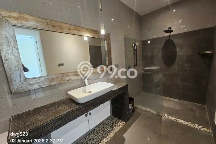 PELUANG INVESTASI! Vila di , Area 220m2m², Prospek Bagus PELUANG INVESTASI! Vila di , Area 220m2m², Prospek Bagus