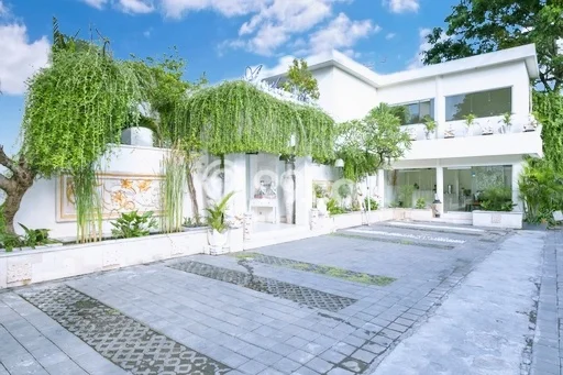 Vila Kawasan , Area 1500m2m², Dekat dengan fasilitas umum Vila Kawasan , Area 1500m2m², Dekat dengan fasilitas umum