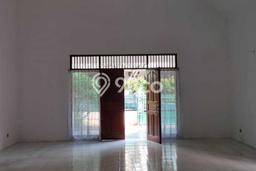 Rumah Luxury Modern Tanpa Renovasi di Senopati Jakarta Selatan Rumah Luxury Modern Tanpa Renovasi di Senopati Jakarta Selatan