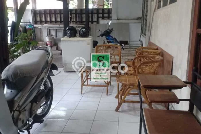 For Sale! Premium House LT 250m2 Desain Elegan di Pakubuwono For Sale! Premium House LT 250m2 Desain Elegan di Pakubuwono