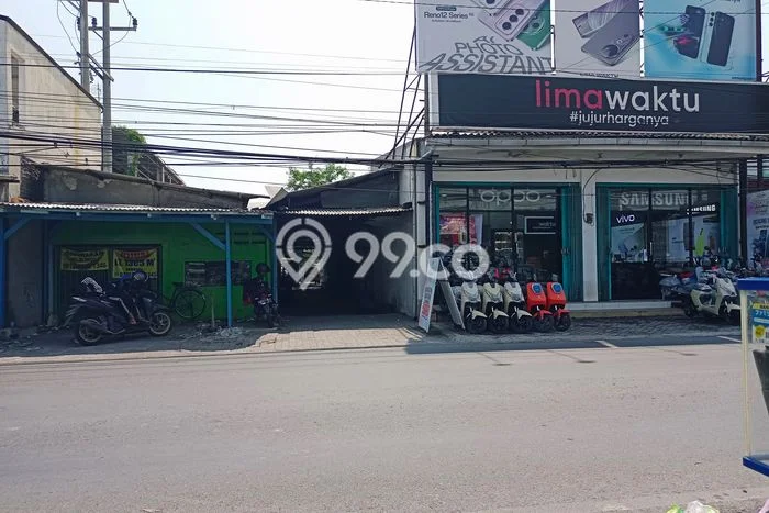 Rumah Mewah Siap Huni LT 1305m2 di Sedati, Sidoarjo Rumah Mewah Siap Huni LT 1305m2 di Sedati, Sidoarjo
