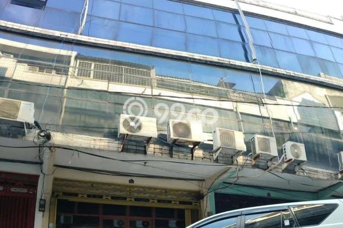 Ruko Dijual di Prime Area Surabaya Luas 198m2 Ruko Dijual di Prime Area Surabaya Luas 198m2