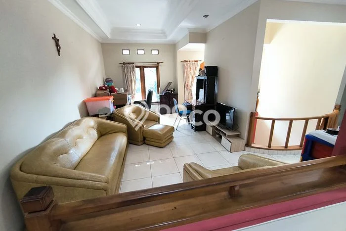 Rumah Luxury Modern Tanpa Renovasi di Kemang Pratama Bekasi Rumah Luxury Modern Tanpa Renovasi di Kemang Pratama Bekasi
