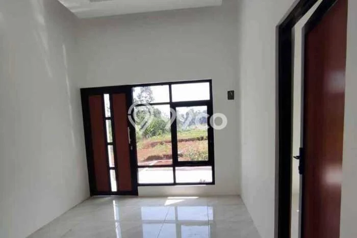 Rumah Sederhana Dijual Lokasi Gunung Pati 2 Kamar dengan Luas Tanah 120m2 Rumah Sederhana Dijual Lokasi Gunung Pati 2 Kamar dengan Luas Tanah 120m2