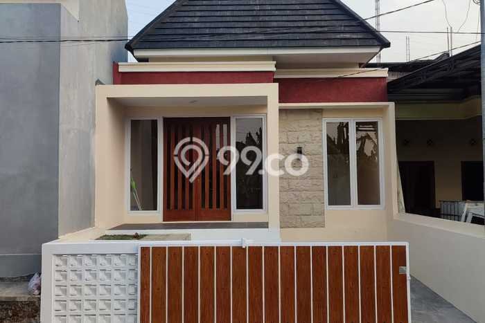 Dijual Cepat Rumah Bagus Siap Huni LB 50m2 di Banyumanik, Semarang Dijual Cepat Rumah Bagus Siap Huni LB 50m2 di Banyumanik, Semarang
