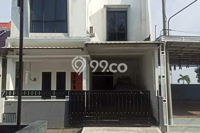 Jual Rumah Strategis Bagus Punya 3 KT di Tembalang Semarang SHM Jual Rumah Strategis Bagus Punya 3 KT di Tembalang Semarang SHM