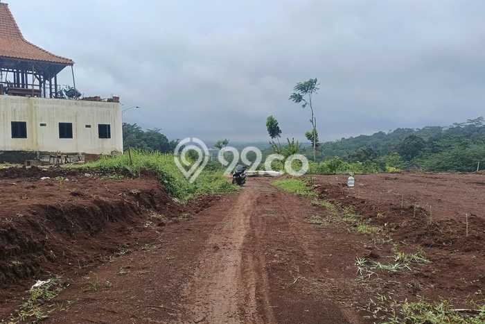 Tanah Strategis Dijual di Gunung Pati Semarang 120m2 Tanah Strategis Dijual di Gunung Pati Semarang 120m2