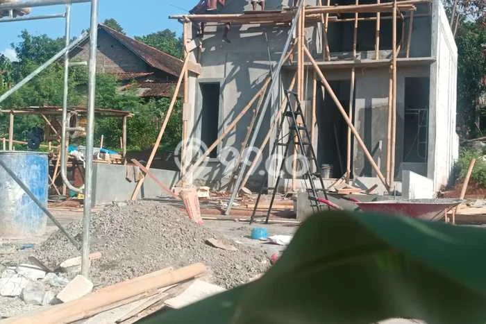 Rumah Budget Favorit Siap Huni Area Banyumanik LT 77m2 Rumah Budget Favorit Siap Huni Area Banyumanik LT 77m2