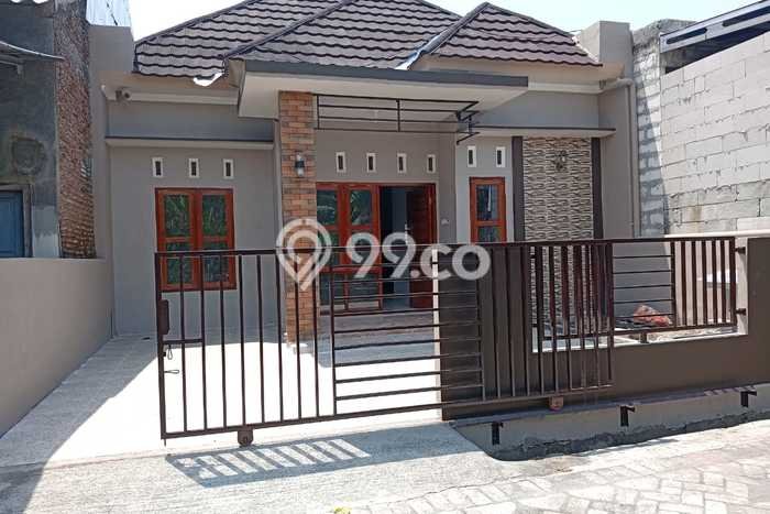 Hunian Strategis 3 KT LB 80m2 Kondisi Bagus di Bangetayu Wetan Hunian Strategis 3 KT LB 80m2 Kondisi Bagus di Bangetayu Wetan