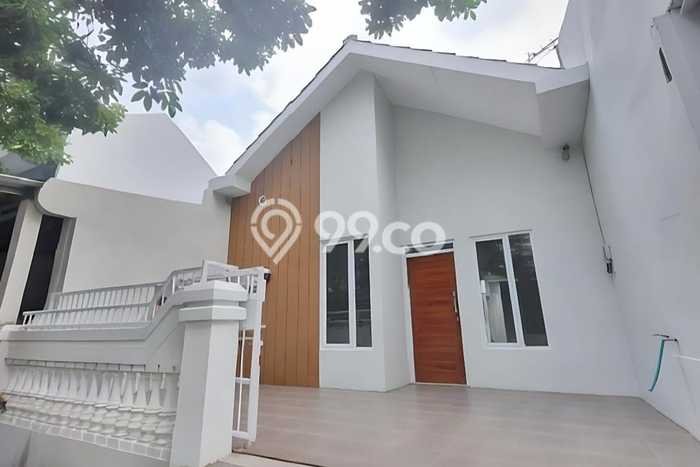 Rumah Strategis Minimalis Lb 55m2 di Banyumanik, Semarang Rumah Strategis Minimalis Lb 55m2 di Banyumanik, Semarang
