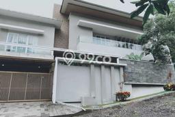For Sale! Premium House LT 339m2 Desain Elegan di papandayan For Sale! Premium House LT 339m2 Desain Elegan di papandayan
