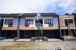 Jual Rumah Bagus Siap Huni LB 104m2 di BSD, Tangerang Selatan Jual Rumah Bagus Siap Huni LB 104m2 di BSD, Tangerang Selatan