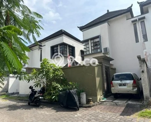 Dijual Hunian Rumah Terawat 3 KT di Benoa, Badung Dijual Hunian Rumah Terawat 3 KT di Benoa, Badung