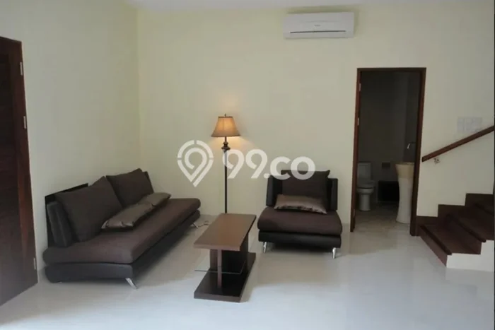 Rumah Kontrakan Badung LT 145m2 LB 300m2 Kawasan Benoa Rumah Kontrakan Badung LT 145m2 LB 300m2 Kawasan Benoa