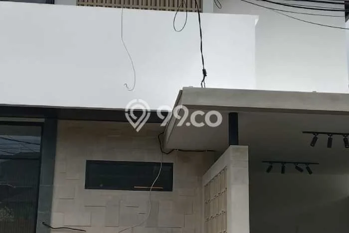 Disewakan! Rumah 2 Kamar Tidur &
2 Kamar Mandi di Kerobokan Kelod, Badung Disewakan! Rumah 2 Kamar Tidur &
2 Kamar Mandi di Kerobokan Kelod, Badung