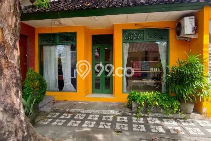 Disewakan Ruko di Kawasan Ramai Sanur Luas 31m2 Disewakan Ruko di Kawasan Ramai Sanur Luas 31m2