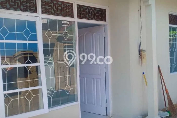 Disewakan! Rumah 2 Kamar Tidur &
1 Kamar Mandi di Jimbaran, Badung Disewakan! Rumah 2 Kamar Tidur &
1 Kamar Mandi di Jimbaran, Badung