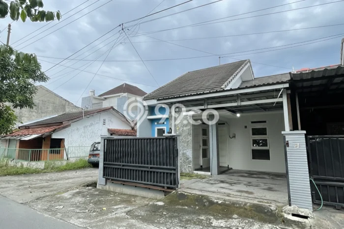 Jarang Ada! Rumah Sewa 2 Kamar Bagus Siap Huni Klodran Jarang Ada! Rumah Sewa 2 Kamar Bagus Siap Huni Klodran