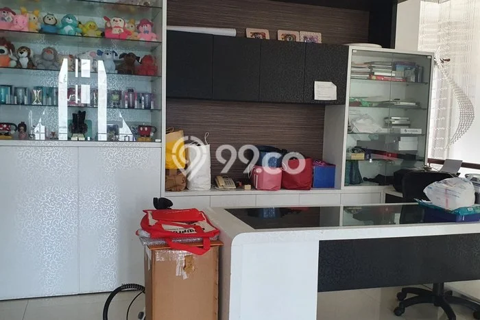 Siap Huni Hunian Elit 5 Kamar di Sukolilo Dekat ke Mana Pun Siap Huni Hunian Elit 5 Kamar di Sukolilo Dekat ke Mana Pun