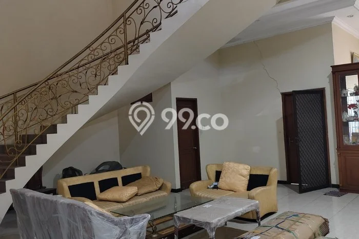 Rumah Elit Modern Siap Huni di Dharma Husada Surabaya Rumah Elit Modern Siap Huni di Dharma Husada Surabaya
