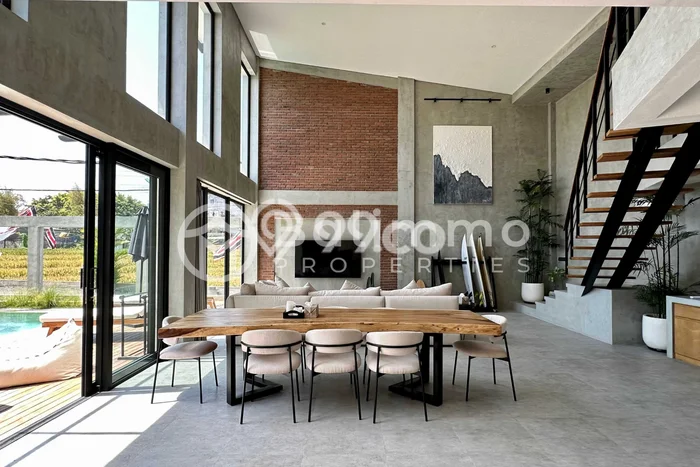 Hunian Mewah LB 240m2 Siap Pakai Desain Elegan di Canggu, Badung Hunian Mewah LB 240m2 Siap Pakai Desain Elegan di Canggu, Badung