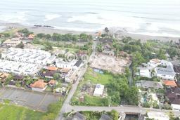 Lahan Disewakan Lokasi Munggu Badung Luas 1519m2 Lahan Disewakan Lokasi Munggu Badung Luas 1519m2