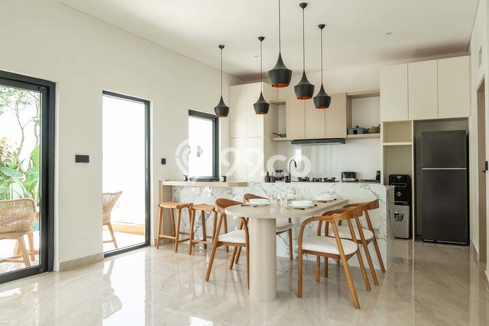 Investasi Potensial! Vila di , Area 274m2m², Akses ke Fasilitas Umum Investasi Potensial! Vila di , Area 274m2m², Akses ke Fasilitas Umum